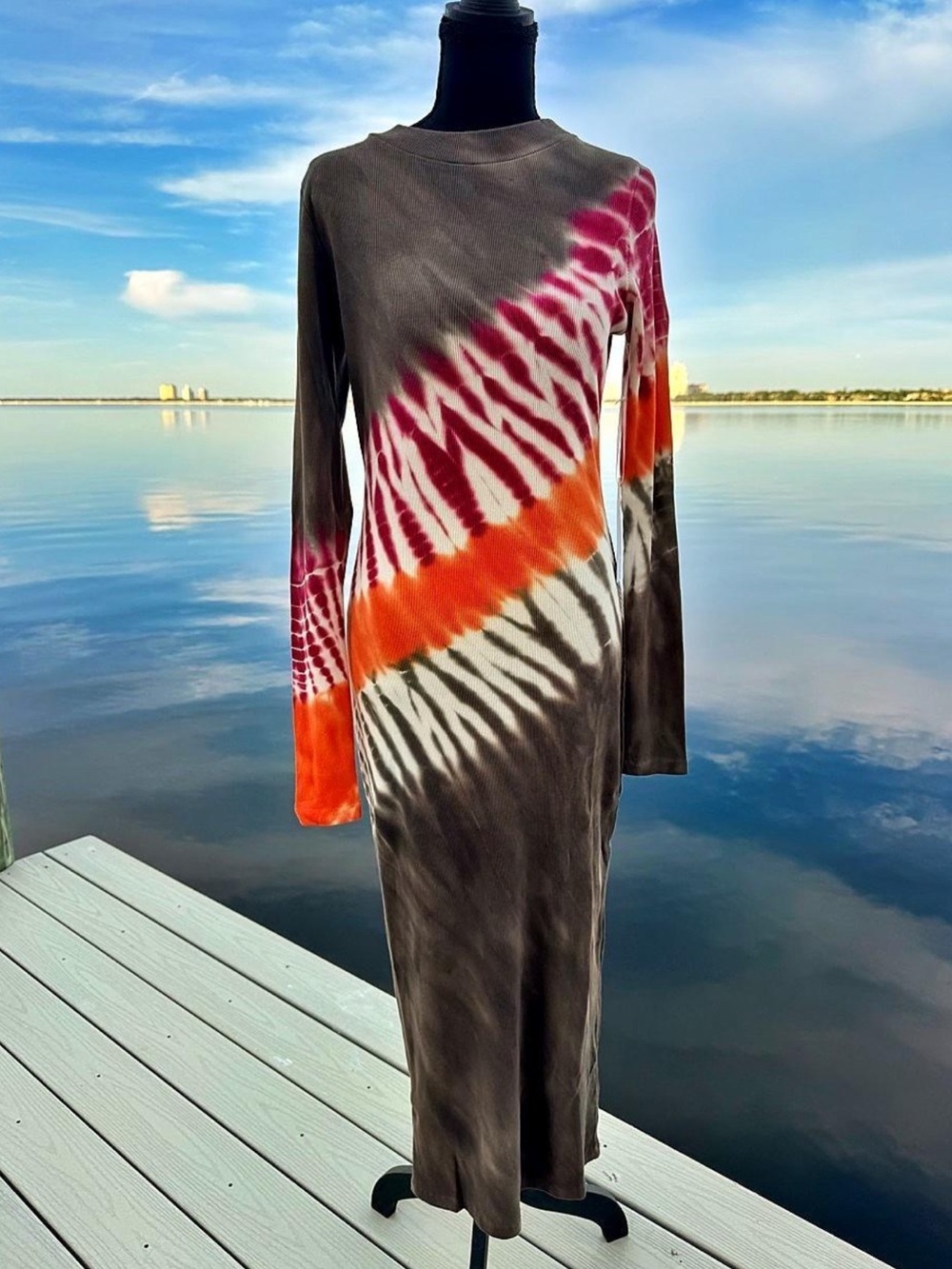 NWT, YFB, L, Young Fabulous & Broke Dax Solar Flare Wash MSRP $158.00